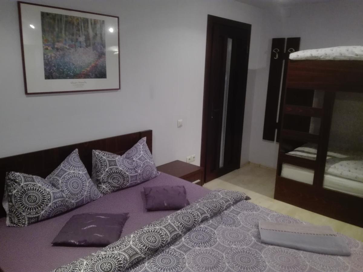 Casa De Vacanta Silvia Vărmaga Quarto foto