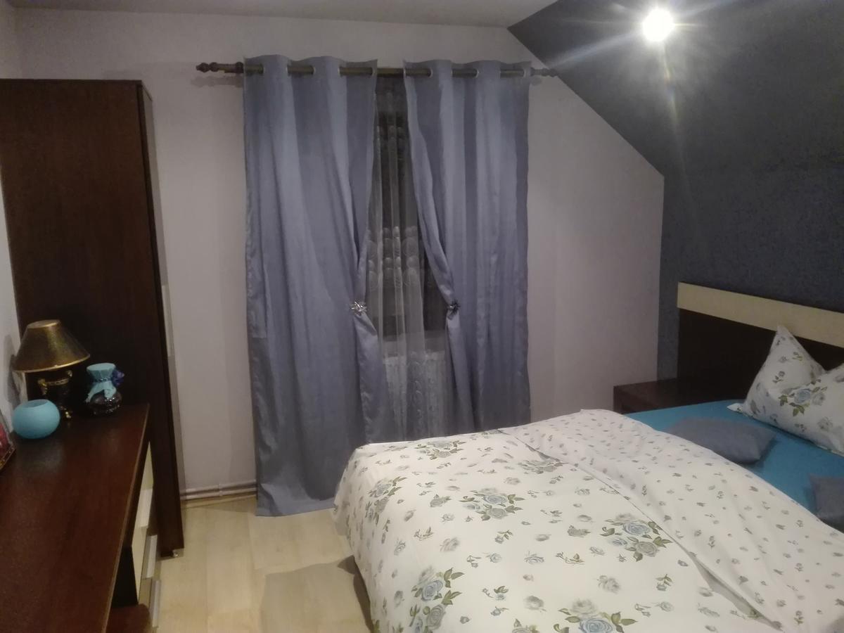 Casa De Vacanta Silvia Vărmaga Quarto foto